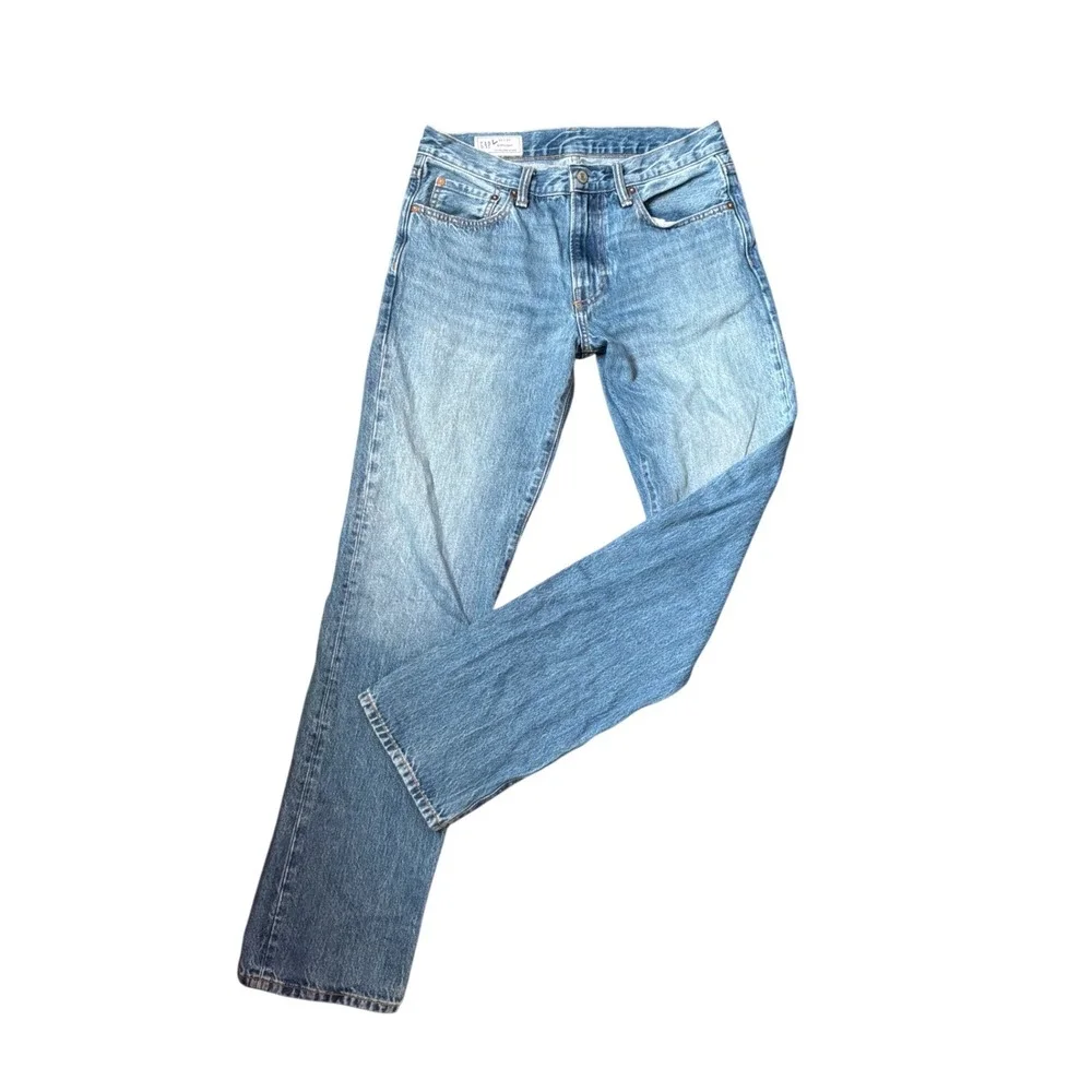 GAP straight leg